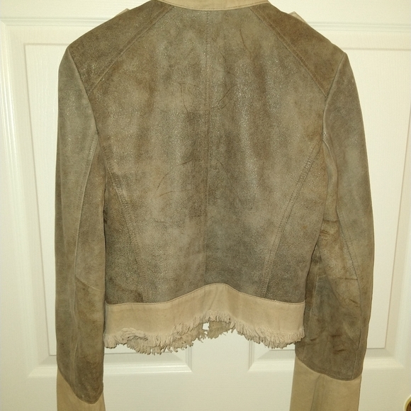 Jacket - Picture 2 of 3